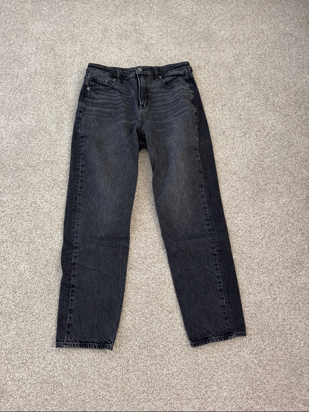 American Eagle Outfitters Black Straight Mom Jeans - Washed Finish